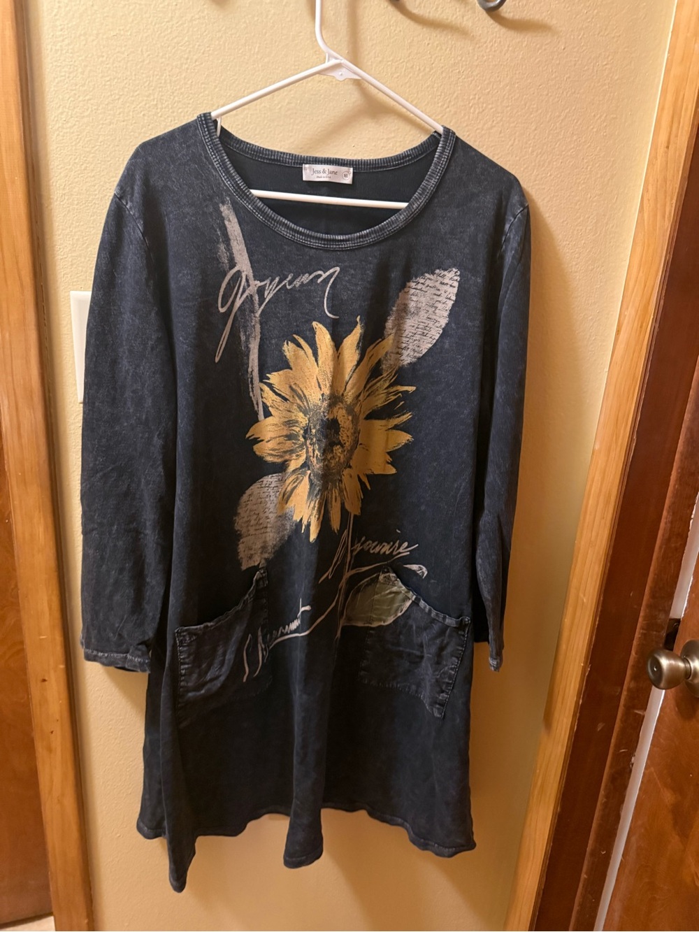 Sunflower Graphic Long Sleeve Tunic Dress - Black and Yellow
